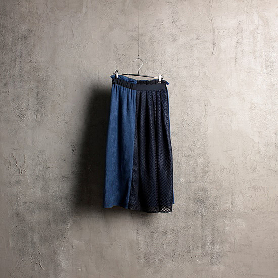 Half net long skirt (25.9 inch)