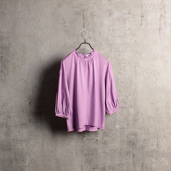 green label relaxing by U.A gather cutsaw blouse