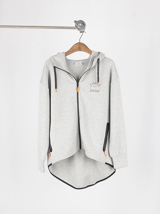 TIGORA by BEAMS DESIGN training hoodie