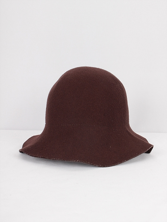 PAESAGGIO DELLA TOSCANA winter hat