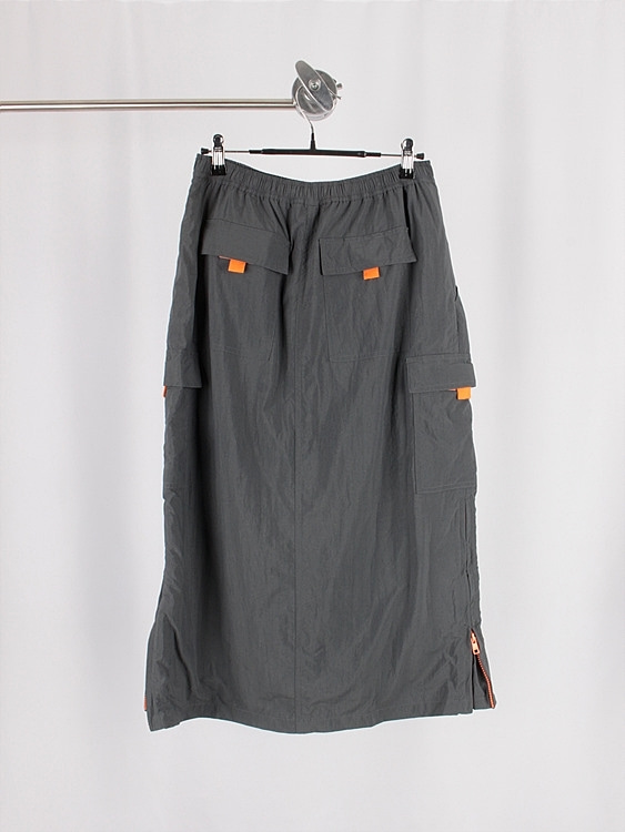 MIXT nylon banding skirt (~33 inch)