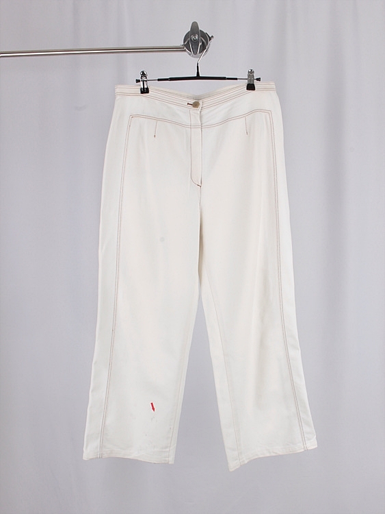 LINEAR stitch detail white pants (31.8 inch) - JAPAN MADE